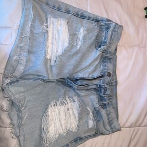 American Eagle ripped, jean shorts